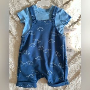 🎈5 for $25! NWT Crown & Ivy Set